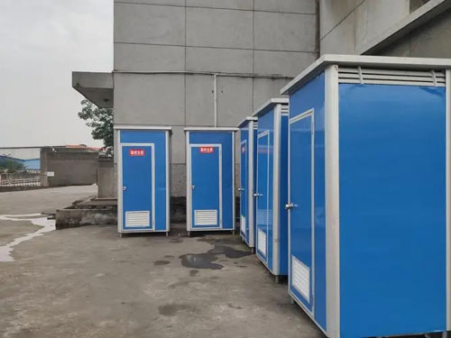 东方华侨农场 临时卫生间出租